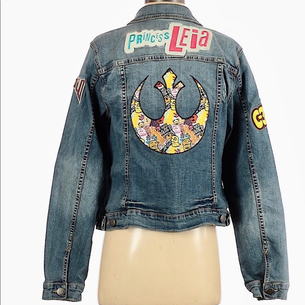 Star Wars Patch Disney Jean Jacket, LIKE NEW, Sz M